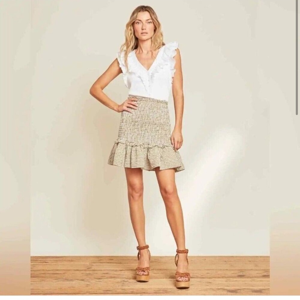 Veronica Beard Aloya Smocked Gingham Mini Skirt Green Ruffle Hem Size L NWT - Picture 3 of 11